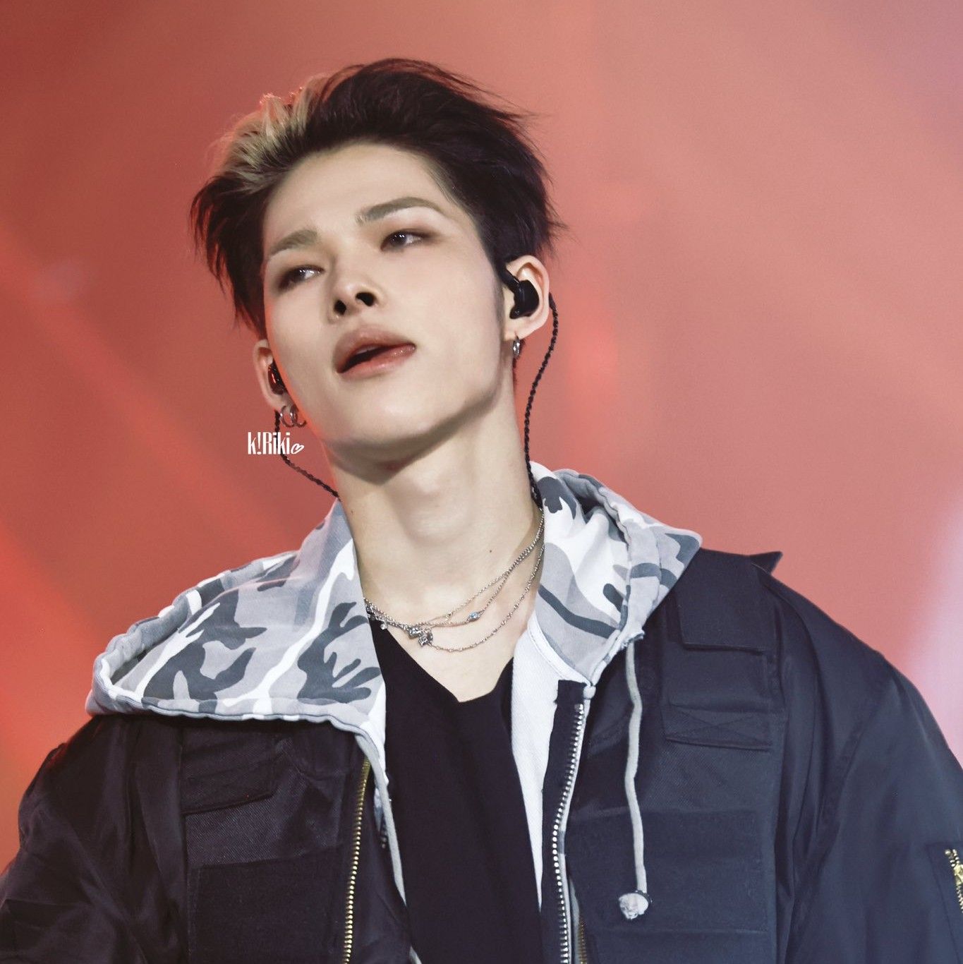 Behind-the-scenes cut of NI-KI (ENHYPEN)