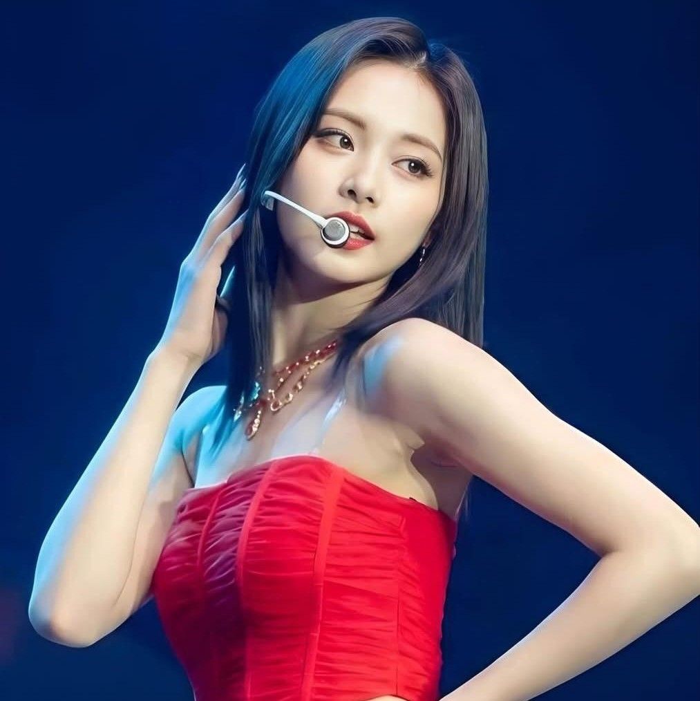 쯔위 (TWICE)의 비하인드 컷