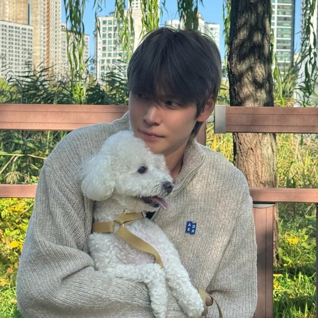 Latest photo of Eunseok (RIIZE)