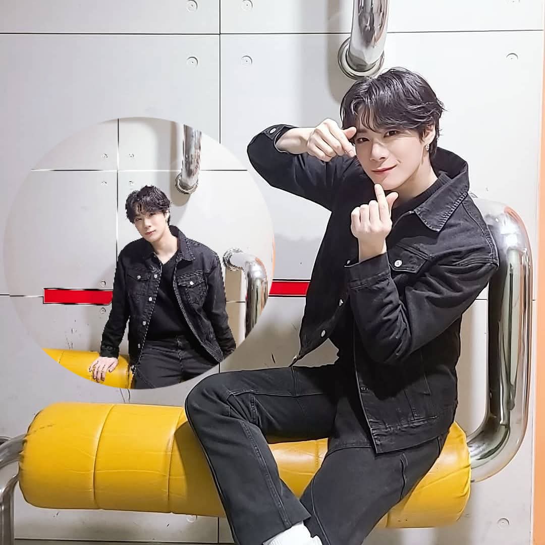 A moment captured by Moonbin (ASTRO)'s fan