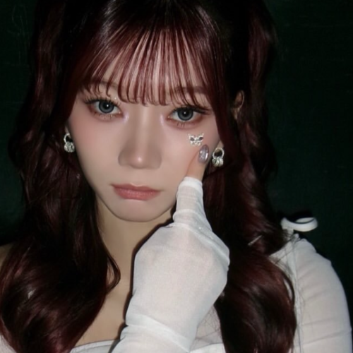 Behind-the-scenes cut of Sakaguchi Rino (IS:SUE)