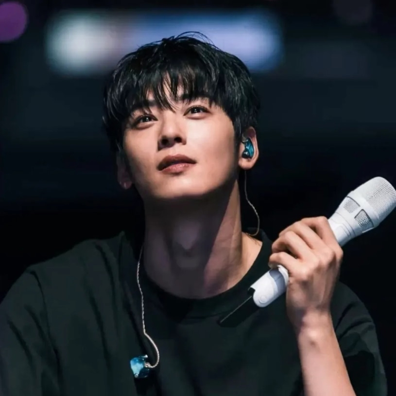 Behind-the-scenes cut of Eunwoo (ASTRO)
