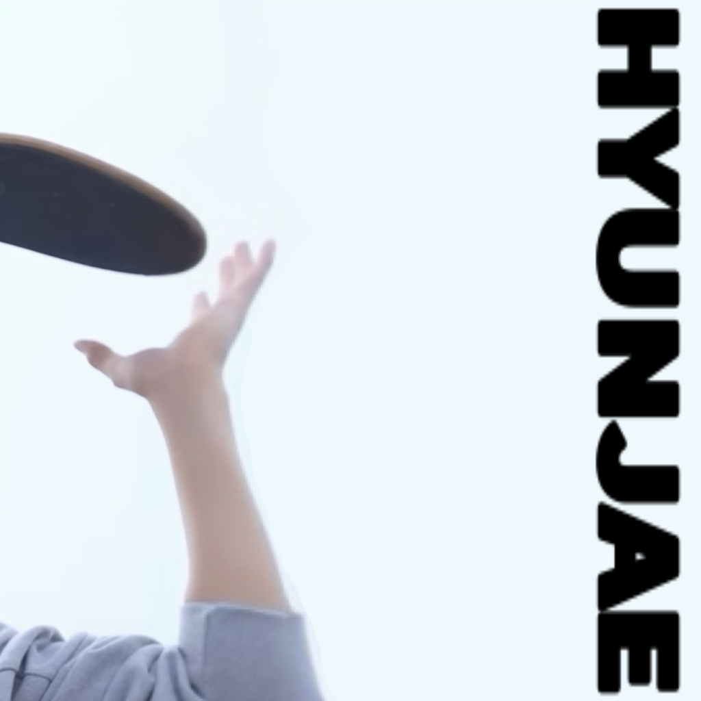 Latest photo of Hyunjae (THE BOYZ)