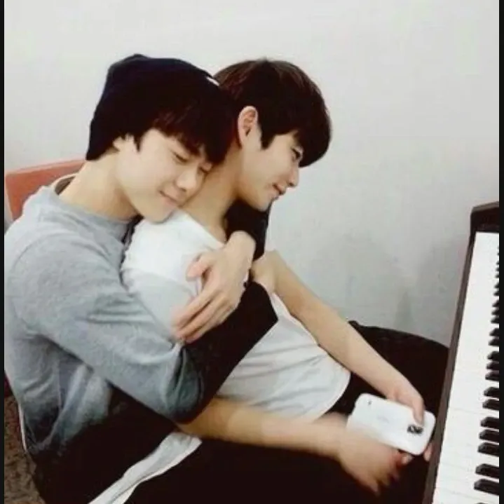 Behind-the-scenes cut of MJ (ASTRO)