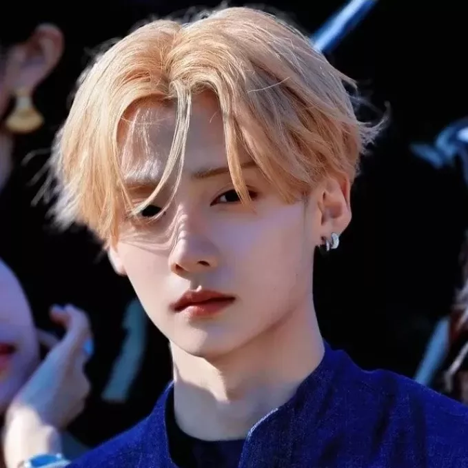 A moment captured by Lee Sangwon (ALPHA DRIVE ONE)'s fan