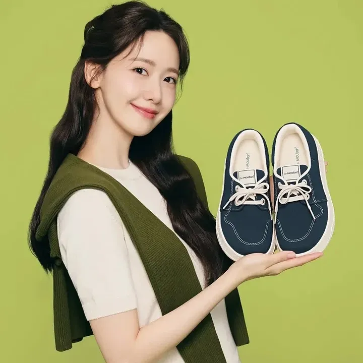 Foto terbaru Yoona (Girls' Generation)