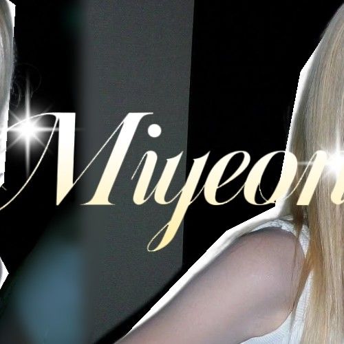 A moment captured by Miyeon (i-dle)'s fan