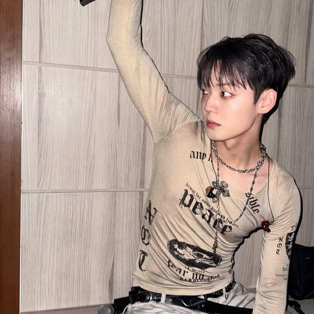 Recent activity shot of Chan (A.C.E)