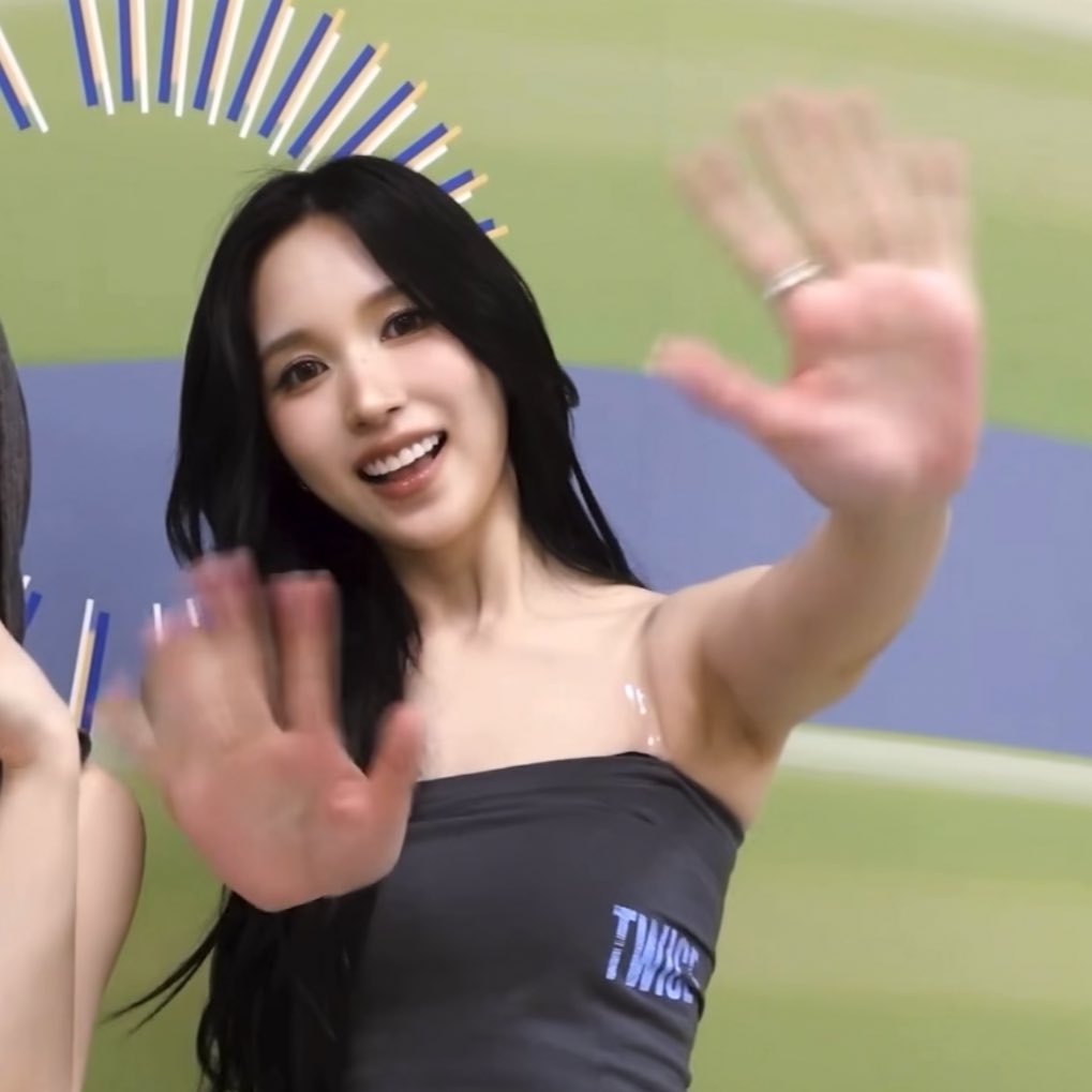 미나 (TWICE)의 최신 사진