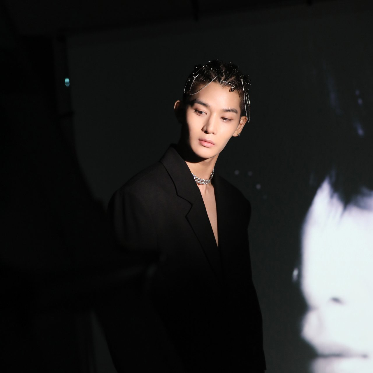 Latest photo of Bae Jinyoung