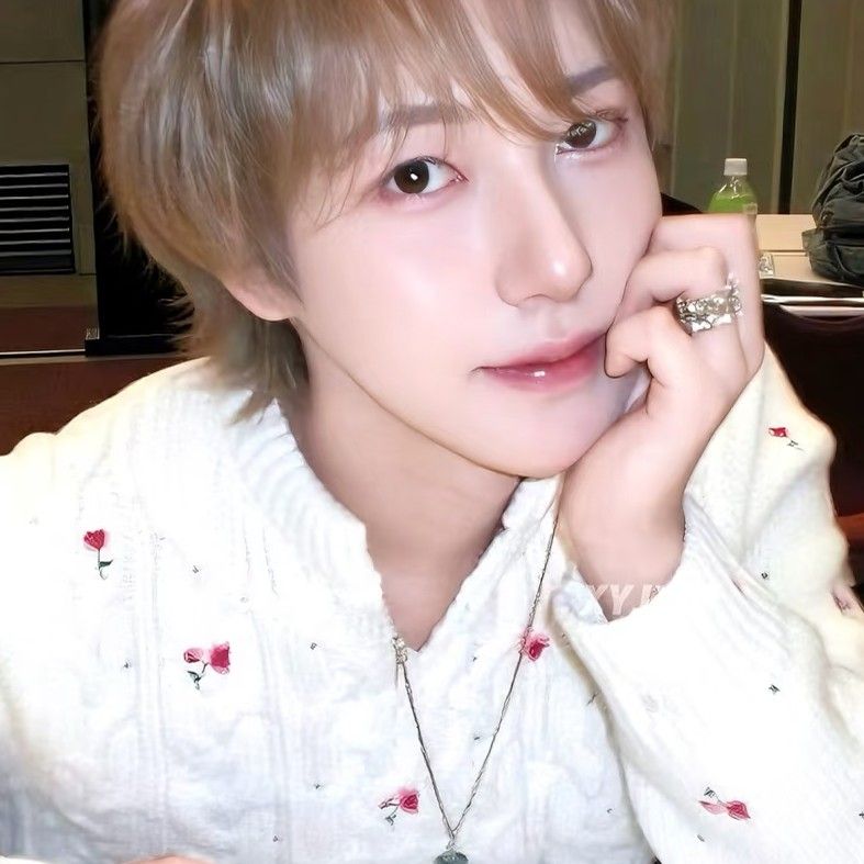 A moment captured by Renjun (NCT DREAM)'s fan