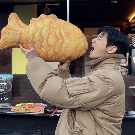 Behind-the-scenes cut of Eunwoo (ASTRO)