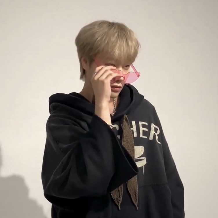 A moment captured by JAY (iKON)'s fan