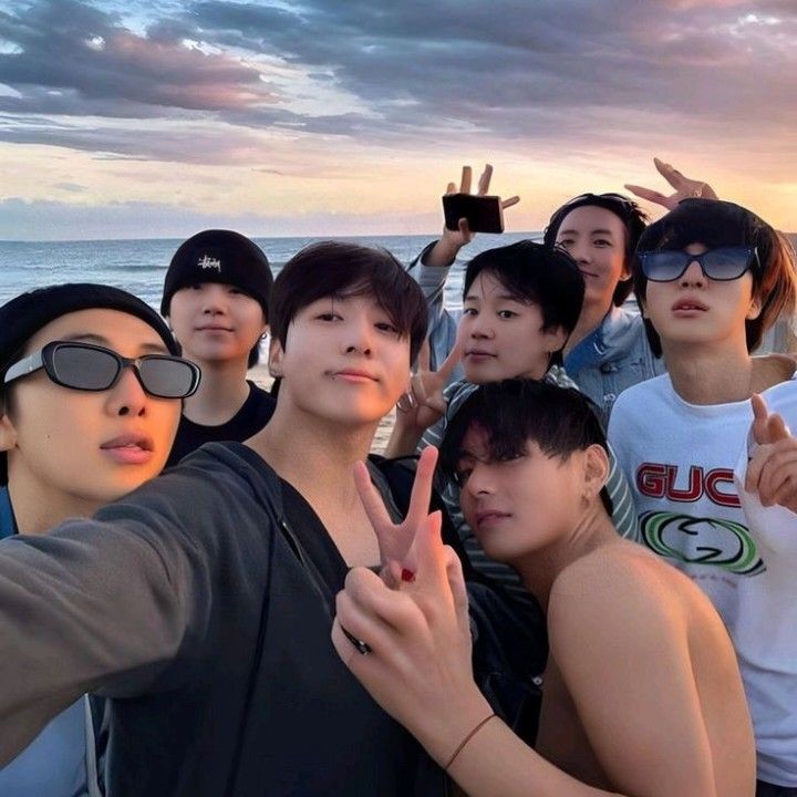 Momen yang diabadikan oleh penggemar BTS