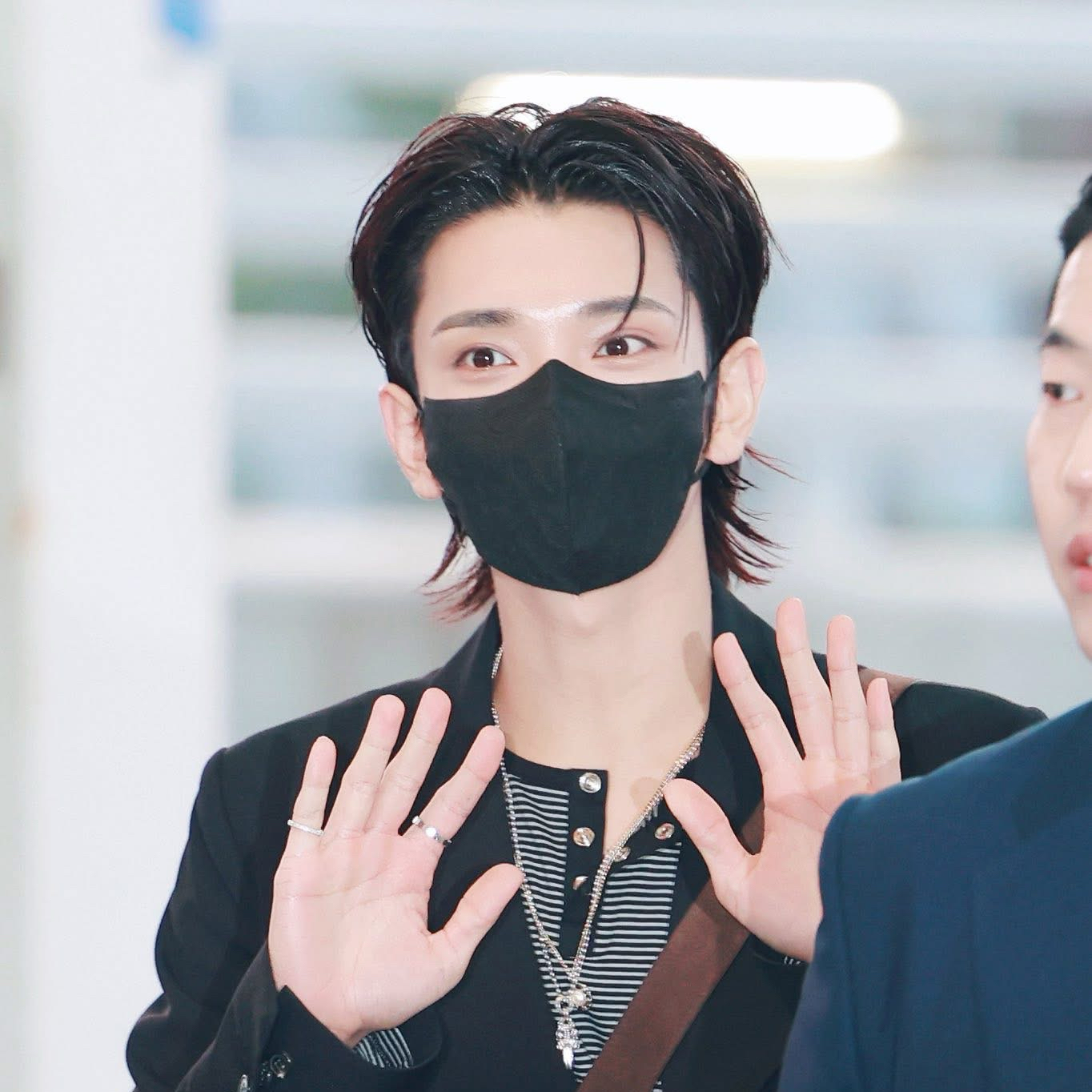 A moment captured by Joshua (SEVENTEEN)'s fan