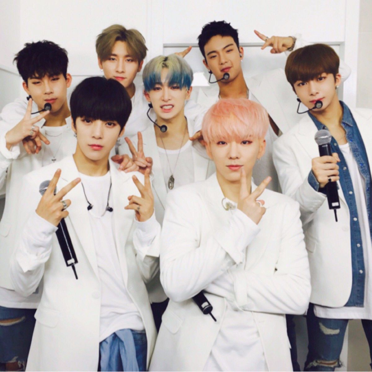 Foto terbaru MONSTA X