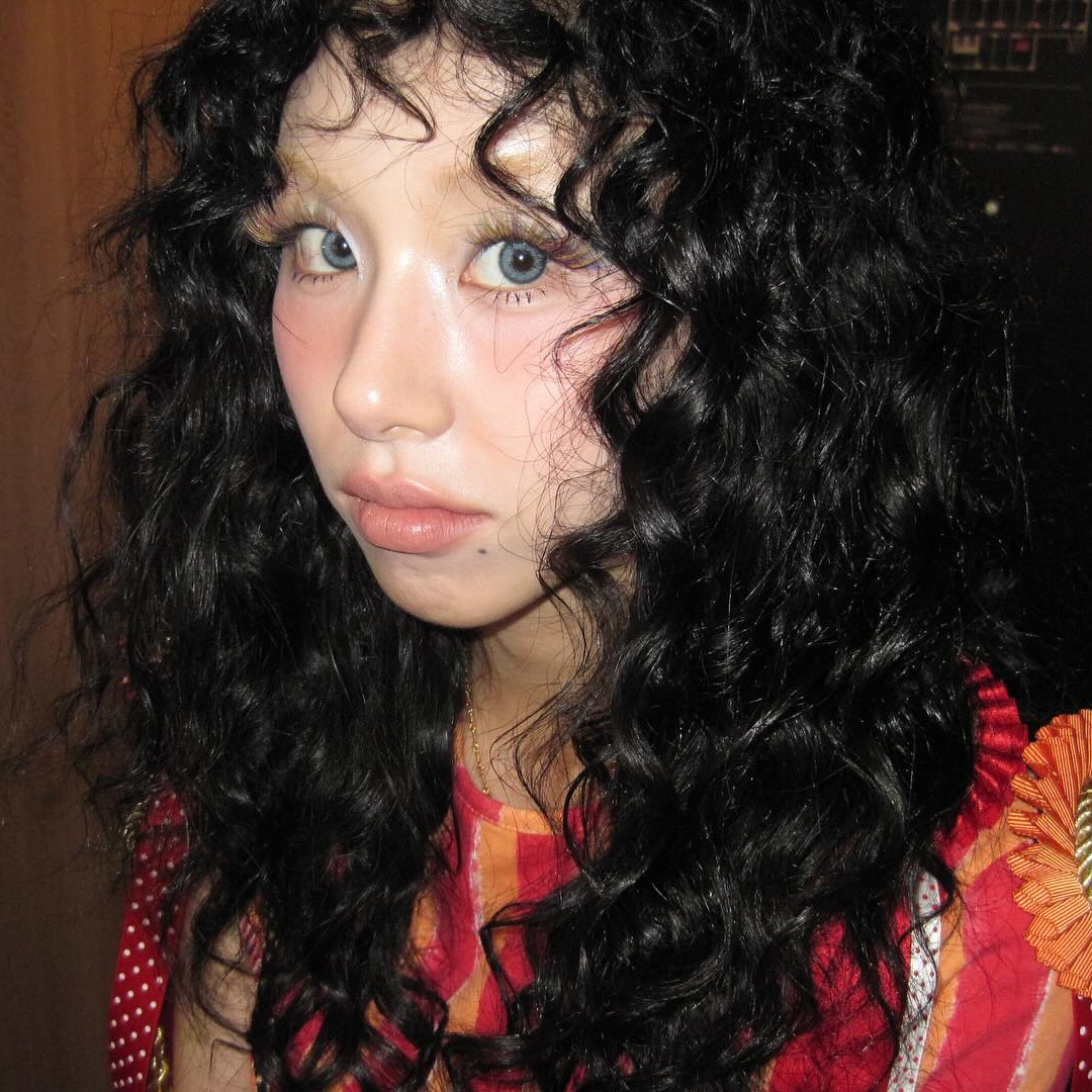 Foto aktivitas terbaru TWICE