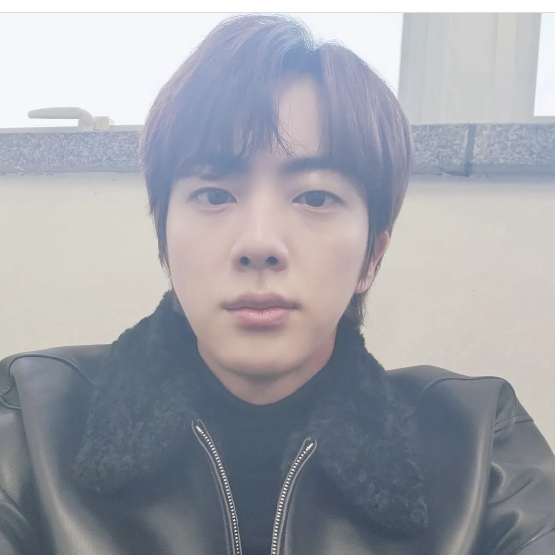 진 (방탄소년단)의 최신 사진