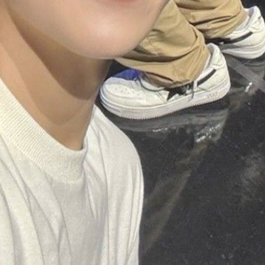 Behind-the-scenes cut of YOUNITE