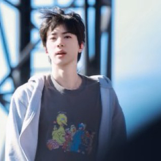 Potret di balik layar Jin (BTS)