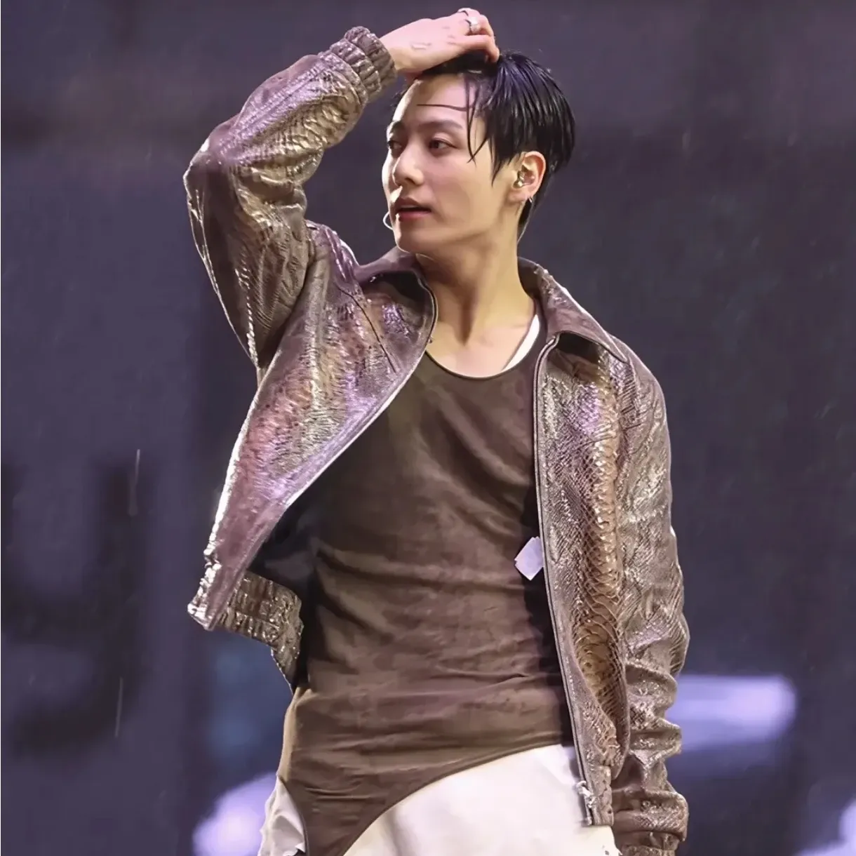 정국 (방탄소년단)의 최신 사진