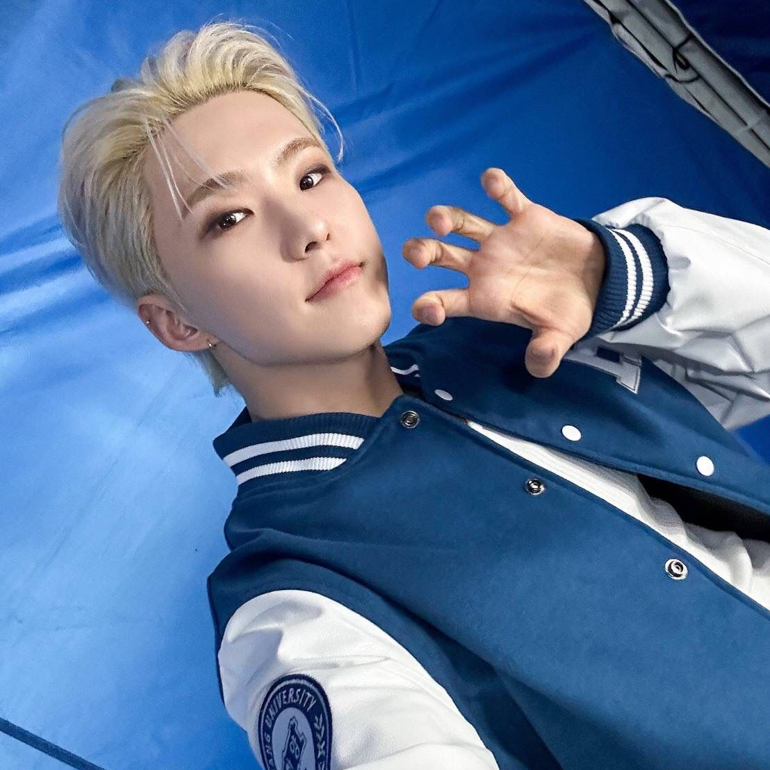 Recent activity shot of Hoshi (SEVENTEEN)