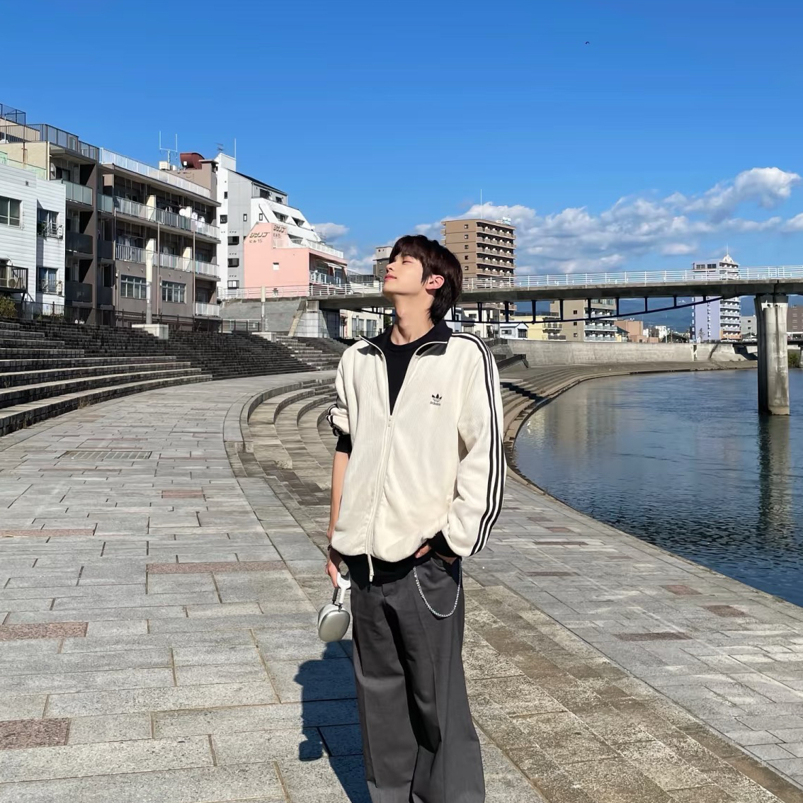 신유 (TWS)의 비하인드 컷