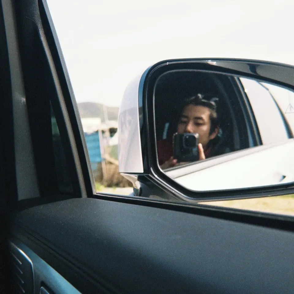 A moment captured by MJ (ASTRO)'s fan