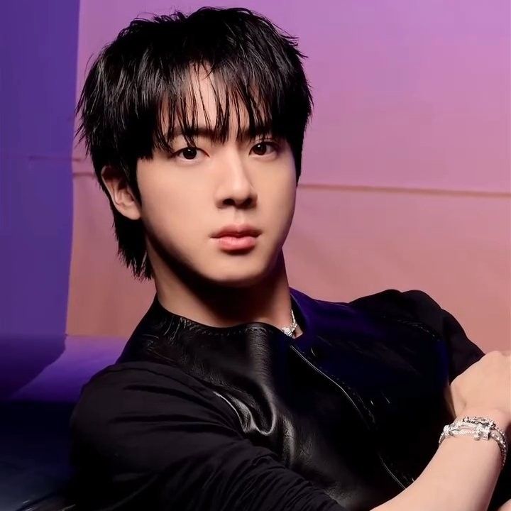Potret di balik layar Jin (BTS)