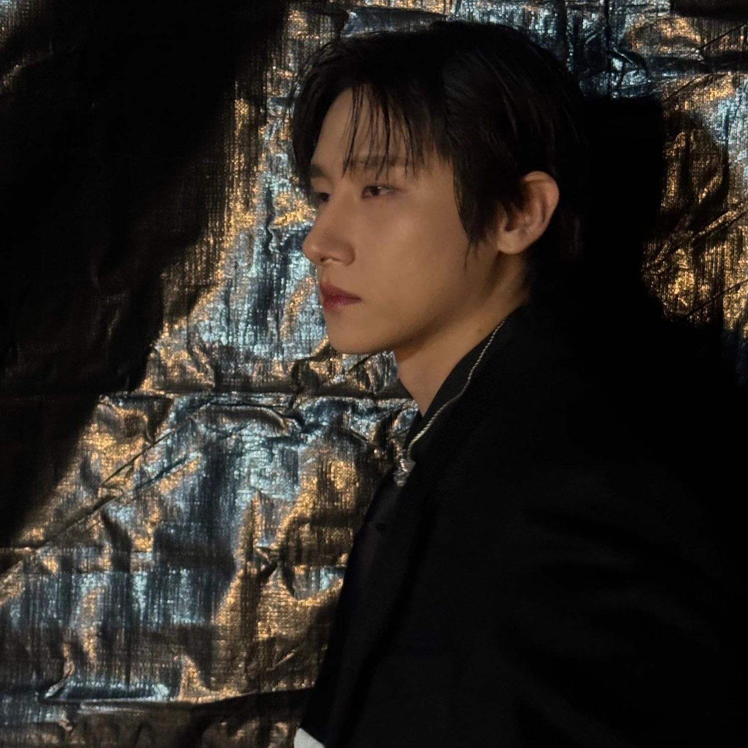 A moment captured by MONSTA X's fan