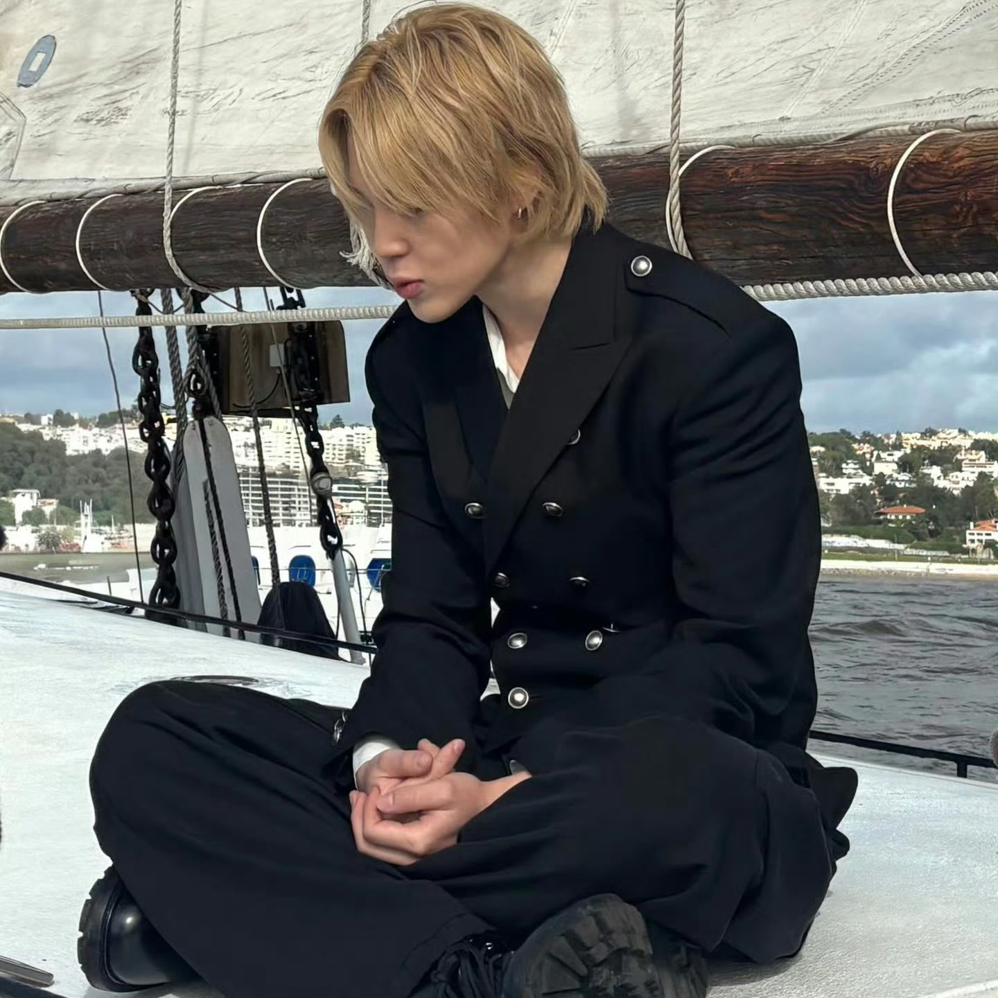 Momen yang diabadikan oleh penggemar Jimin (BTS)