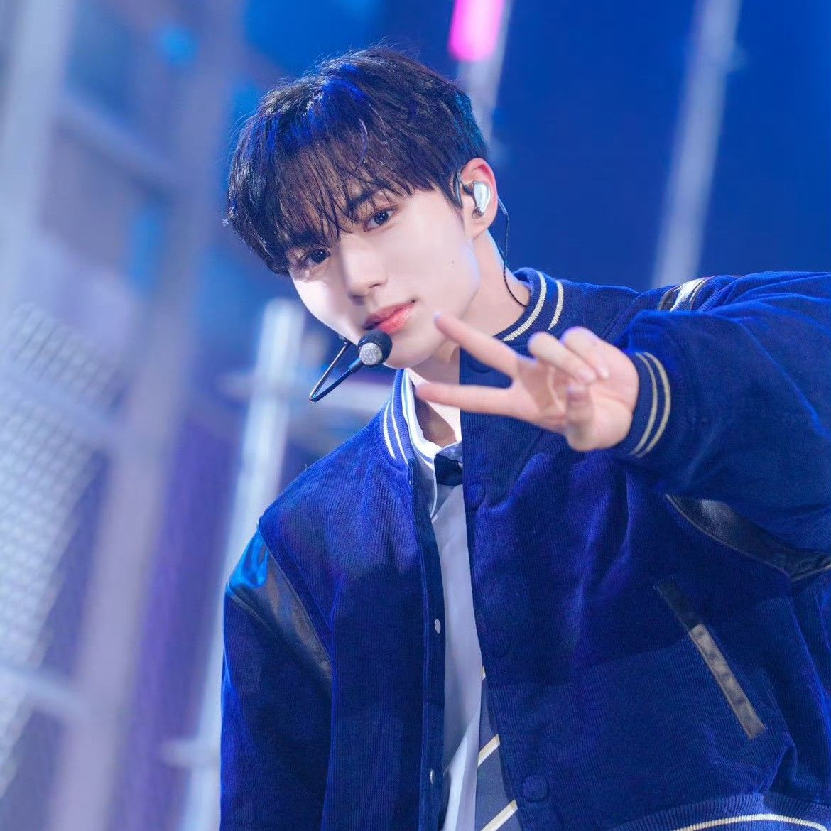 A moment captured by Kim Junseo (ALPHA DRIVE ONE)'s fan