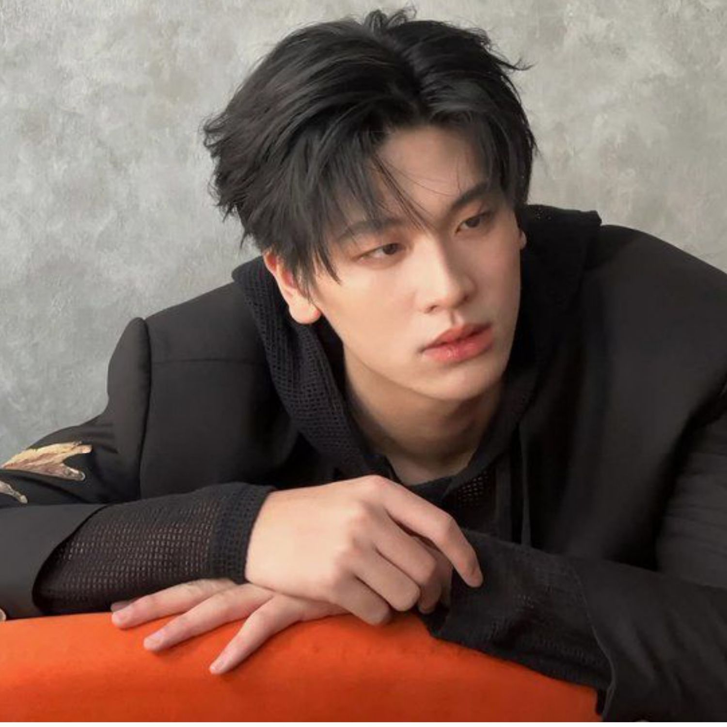 A moment captured by Shen (NexT1DE)'s fan