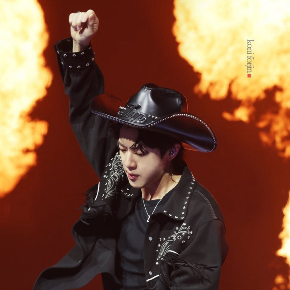 Foto terbaru Jin (BTS)