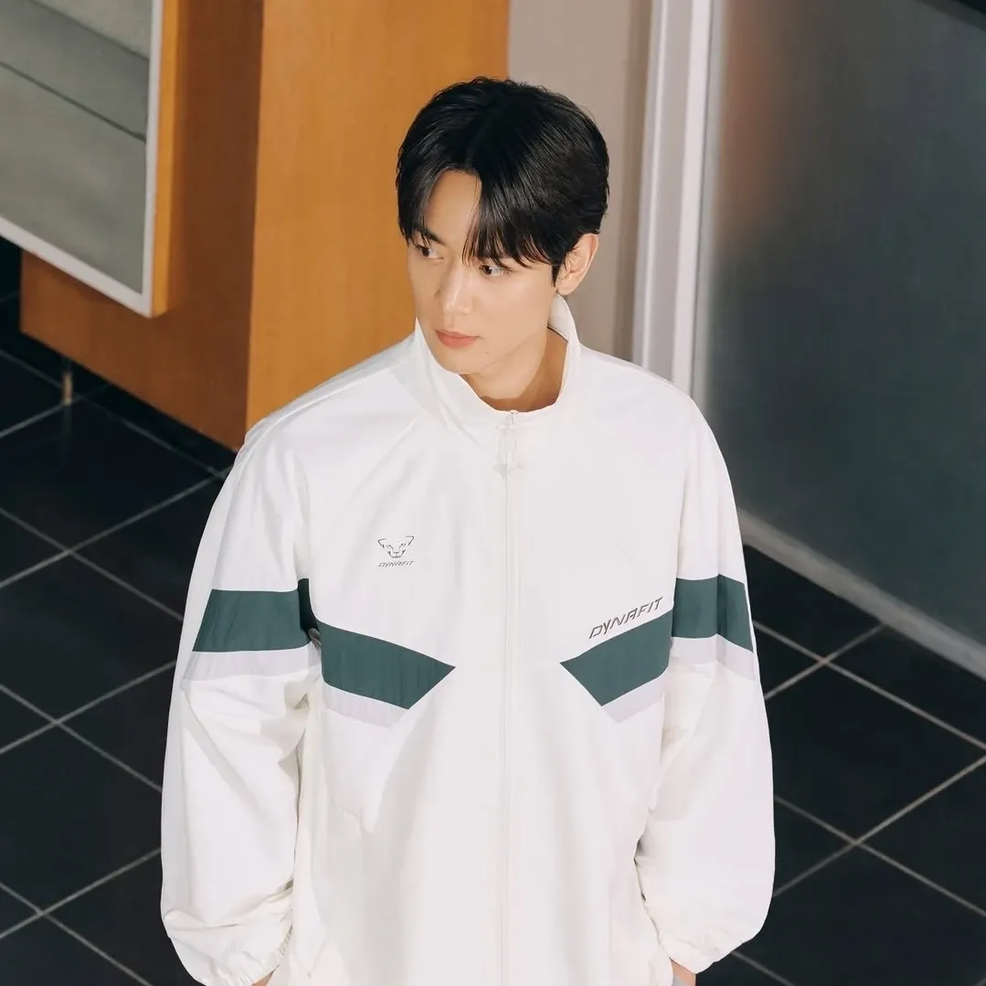 Latest photo of Minho (SHINee)