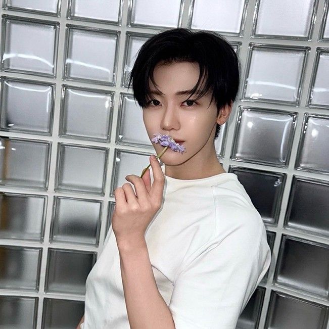 Foto aktivitas terbaru NCT