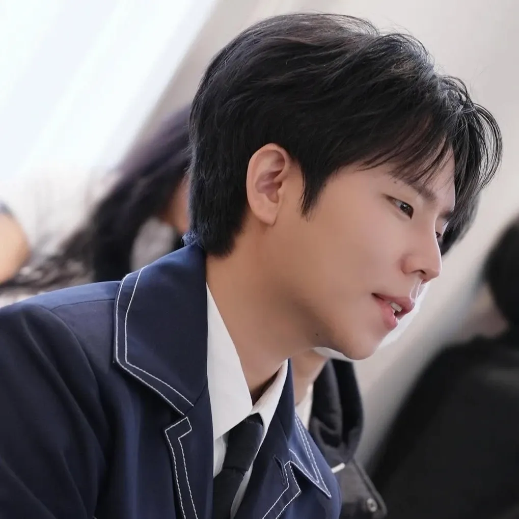 A moment captured by Jung Seunghwan's fan