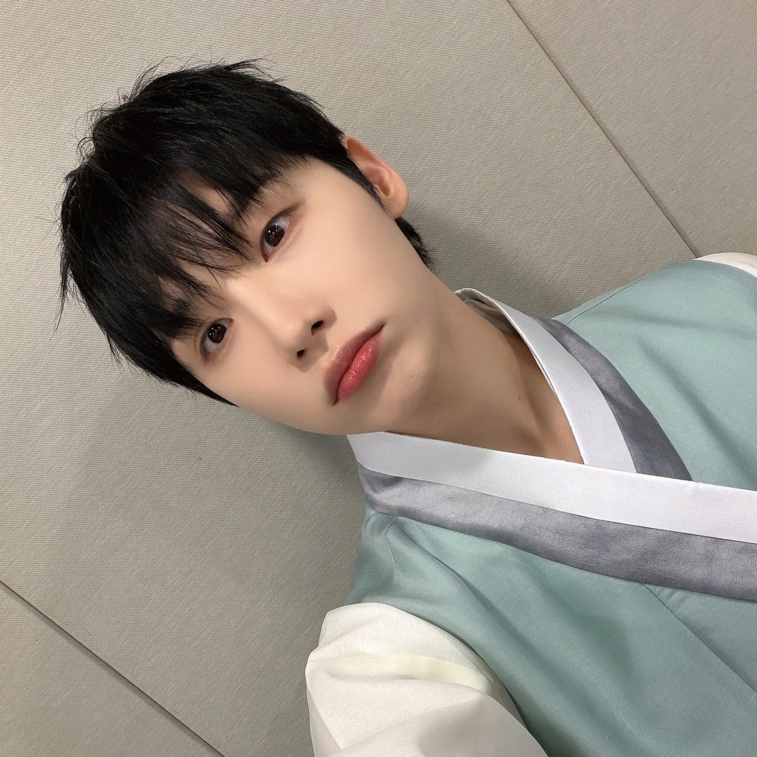 A moment captured by Jeon Woong (AB6IX)'s fan