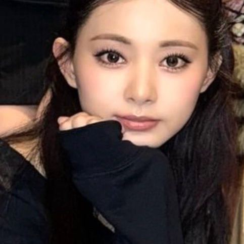 쯔위 (TWICE)의 비하인드 컷