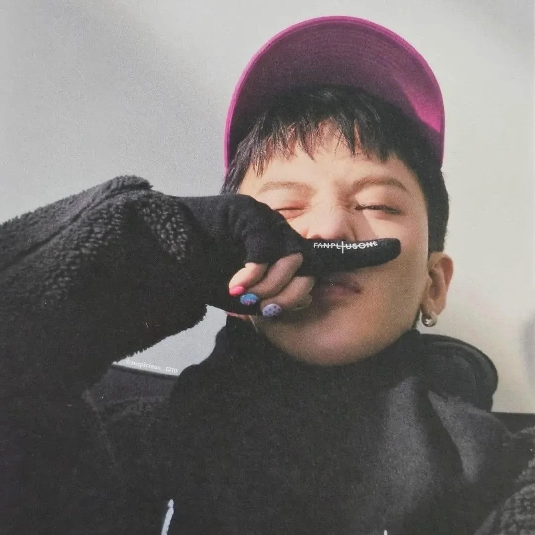 Latest photo of G-DRAGON (BIGBANG)