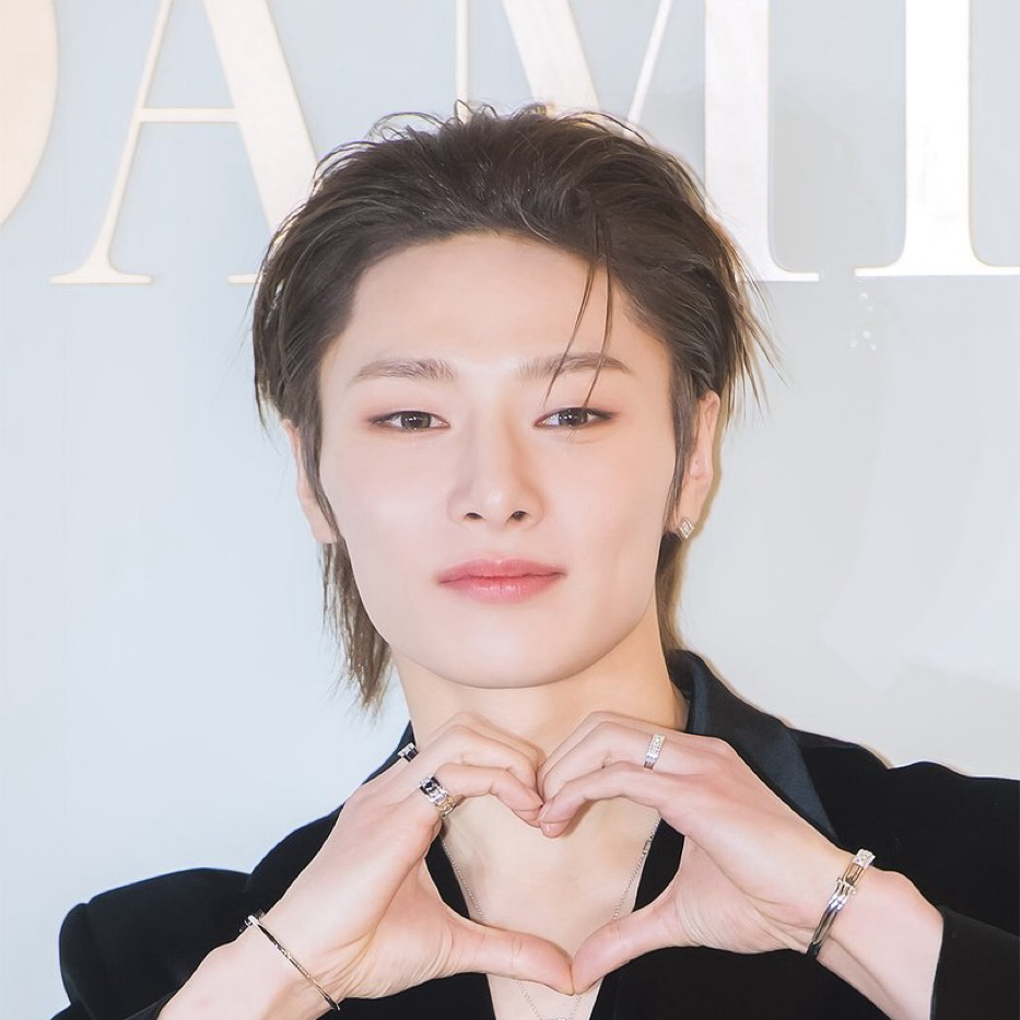 Behind-the-scenes cut of I.N (Stray Kids)