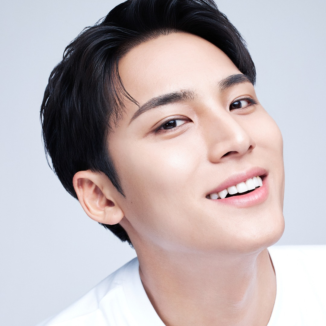 Behind-the-scenes cut of Mingyu (SEVENTEEN)