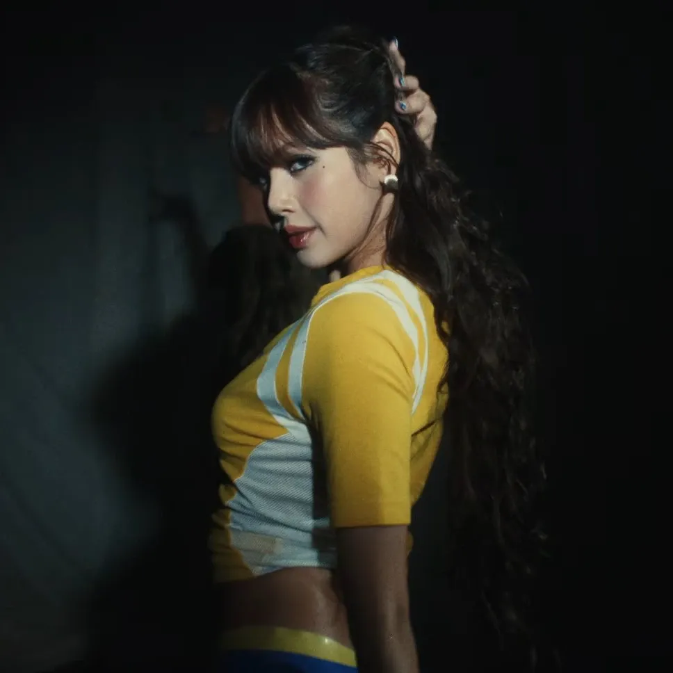 Potret di balik layar Lisa (BLACKPINK)