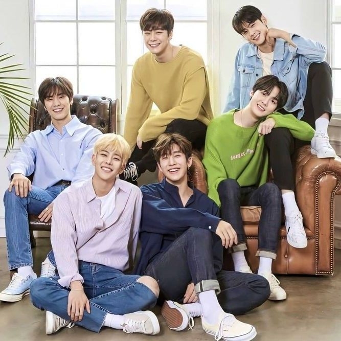 Foto aktivitas terbaru ASTRO