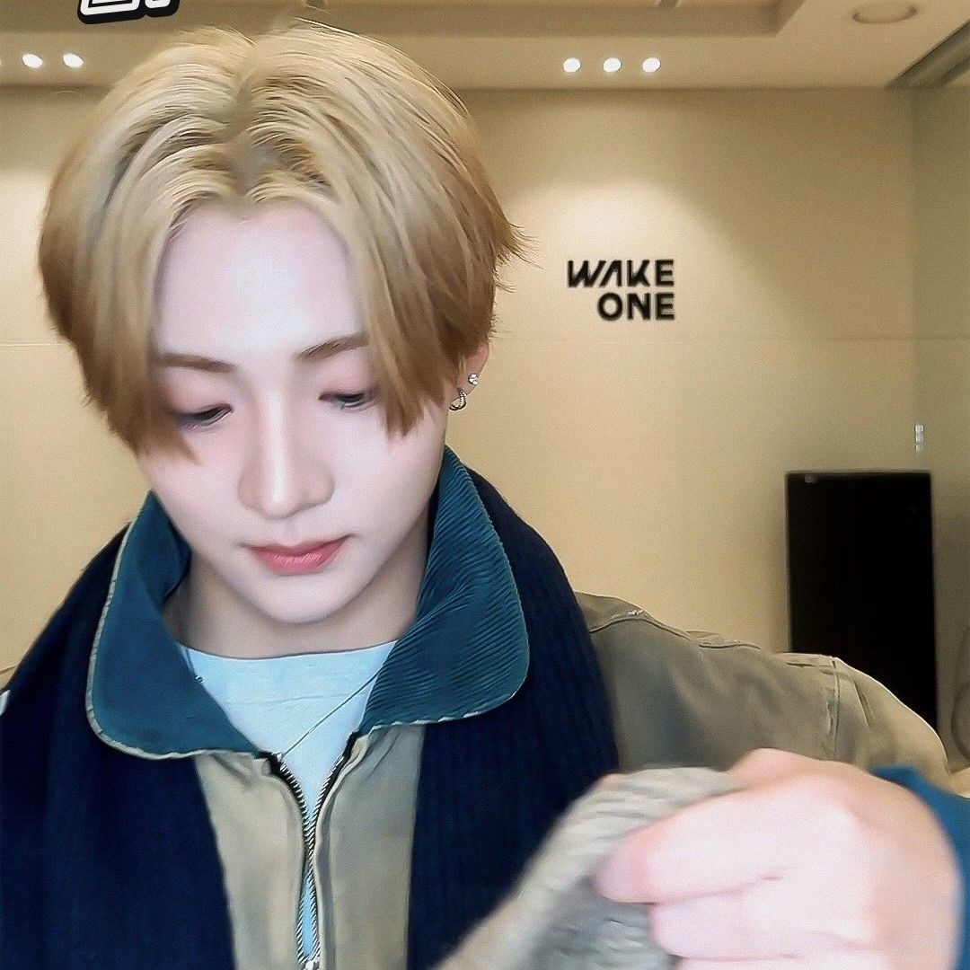 Behind-the-scenes cut of Lee Sangwon (ALPHA DRIVE ONE)