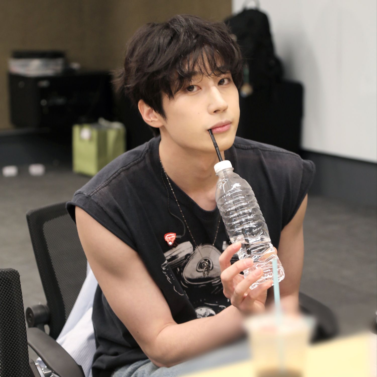 Recent activity shot of Han Seungwoo