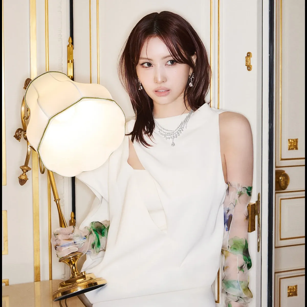 Momo (TWICE)的幕後花絮