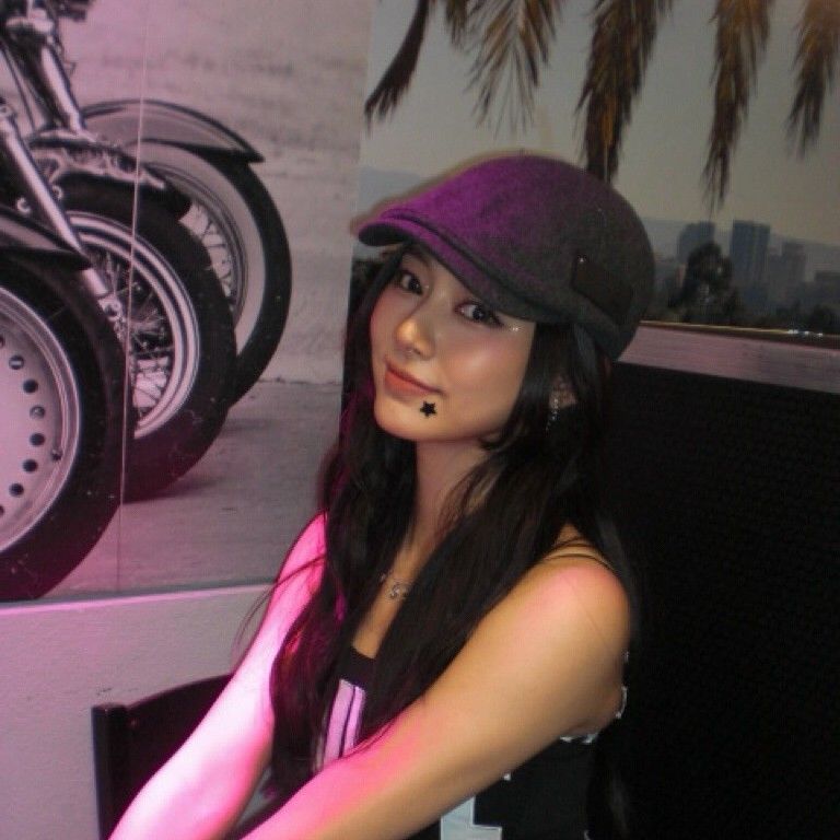 쯔위 (TWICE)의 비하인드 컷