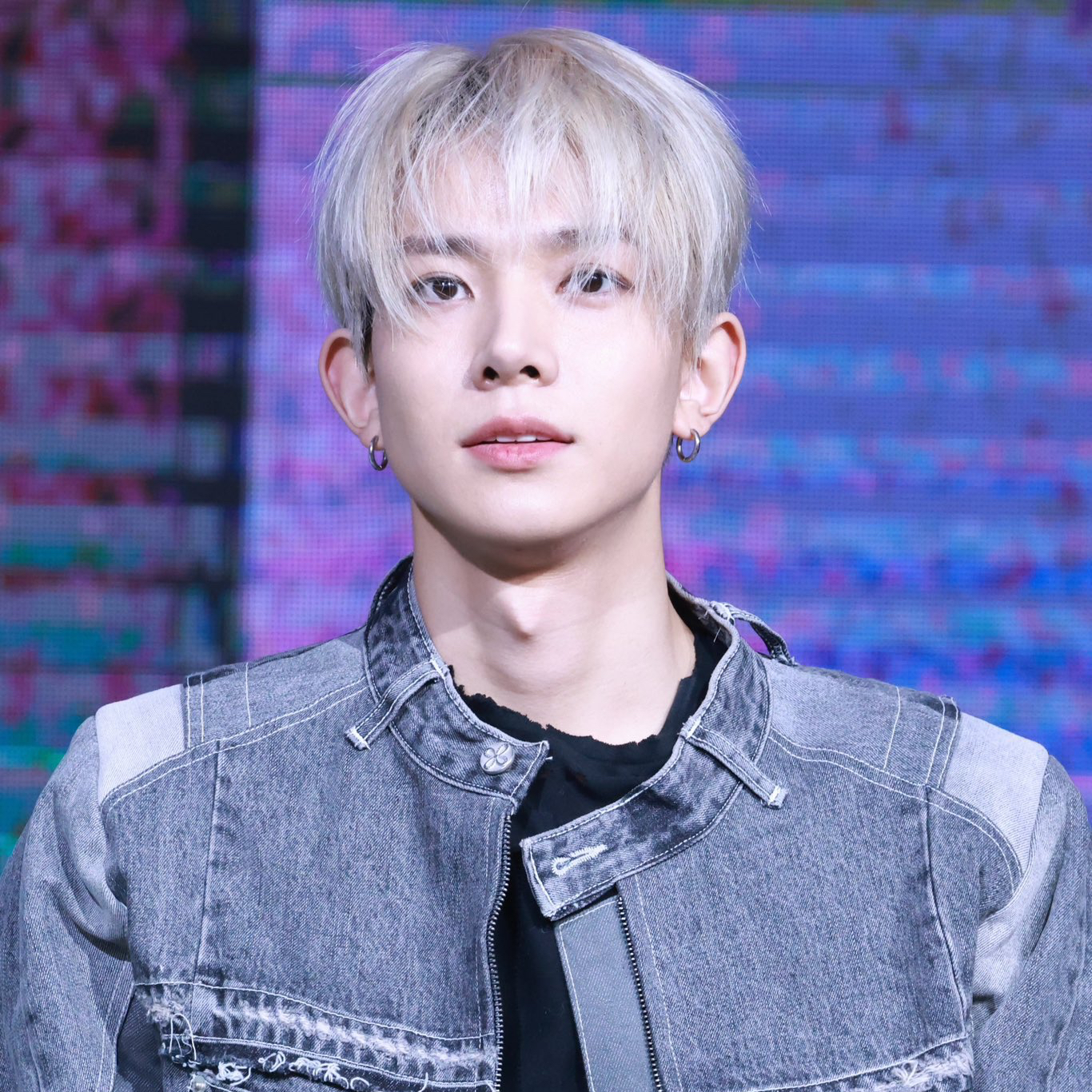 희승 (ENHYPEN) 최근 활동샷