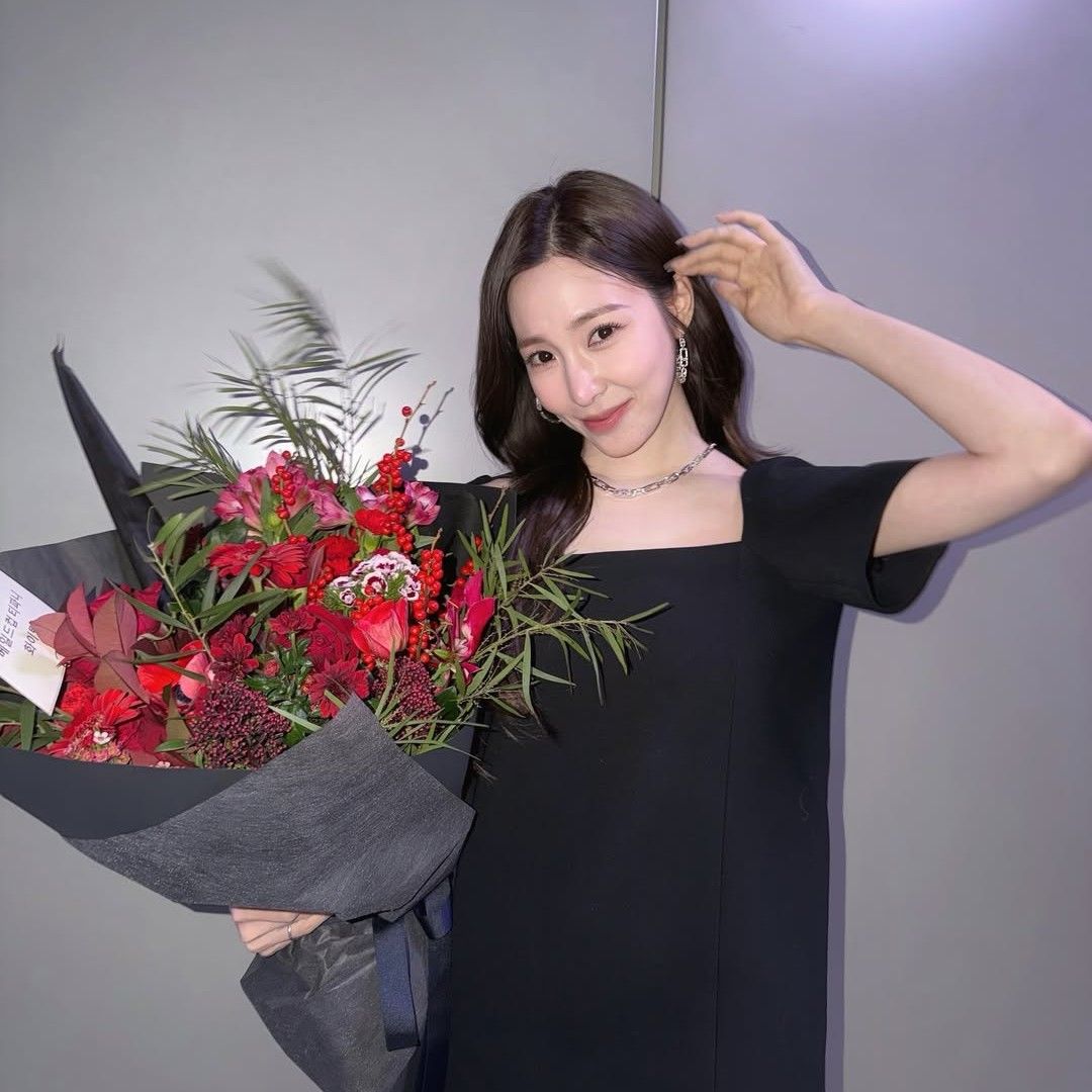 A moment captured by Tiffany Young (Girls' Generation)'s fan